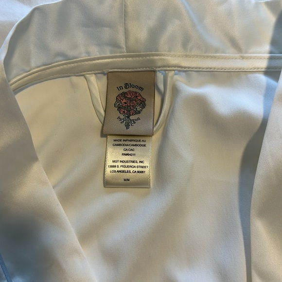 Bridal Robe - Picture 4 of 5